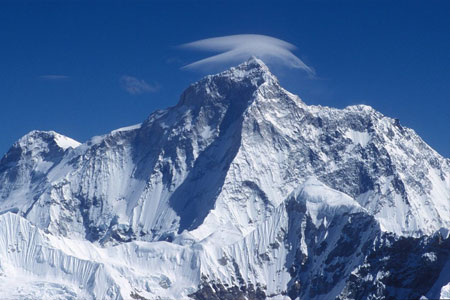 Makalu Base Camp Circuit Trekking